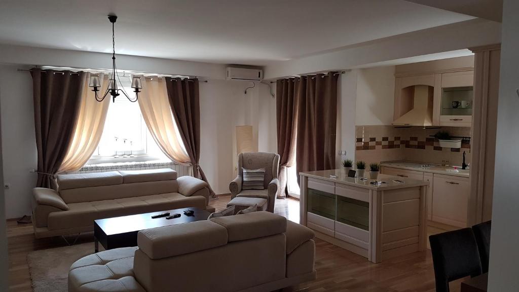 Luxury Apartment 2 living room
